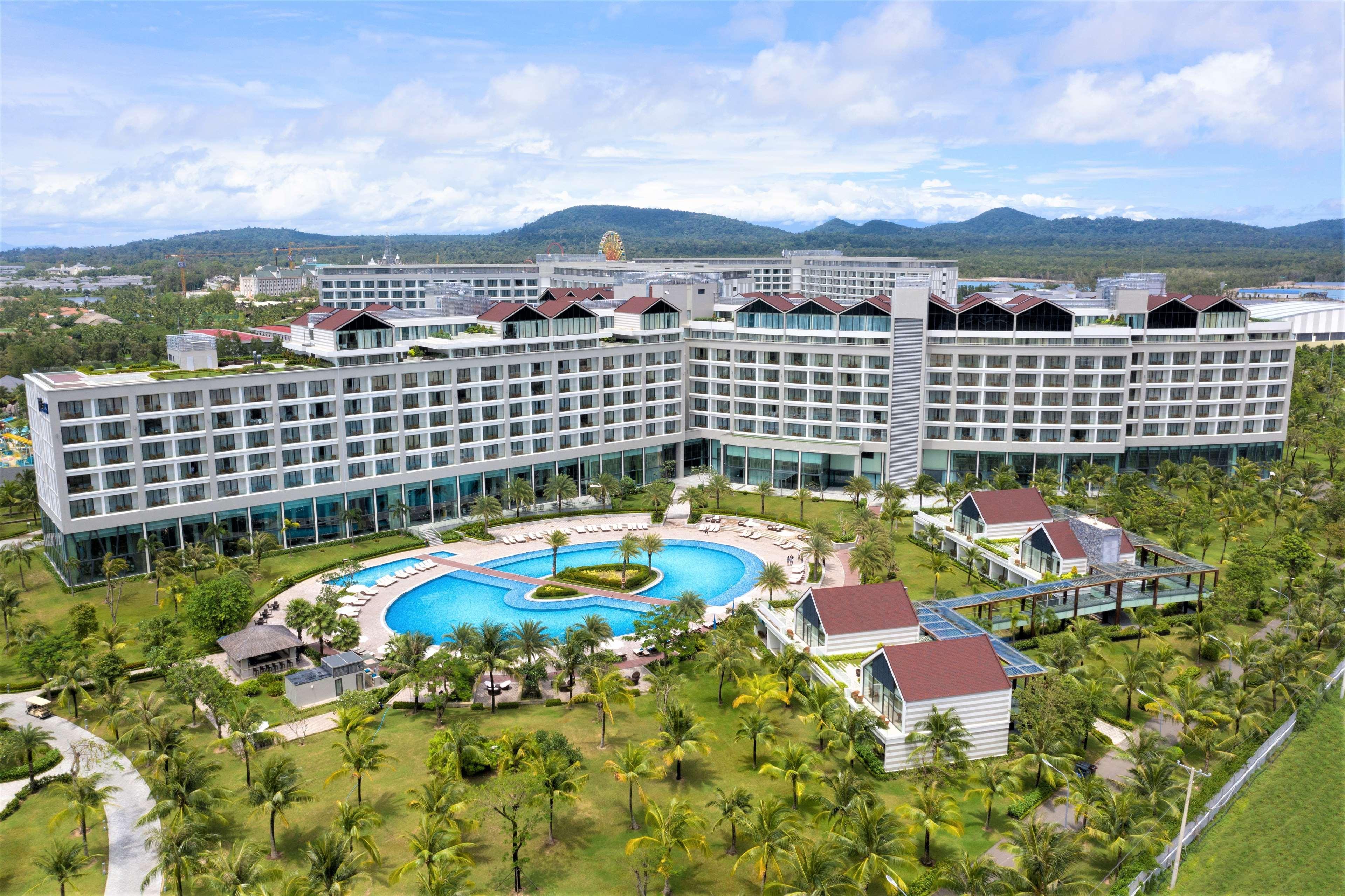 Radisson Blu Resort Phu Quoc Esterno foto Vinpearl Hotel Nha Trang