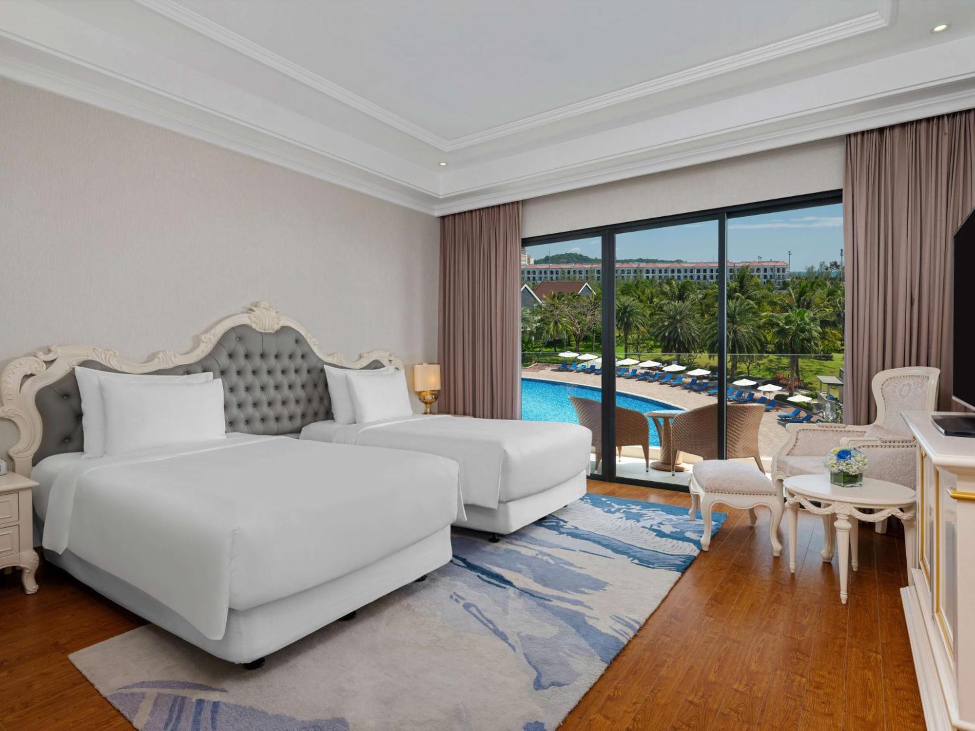 Radisson Blu Resort Phu Quoc Esterno foto Deluxe Pool Access